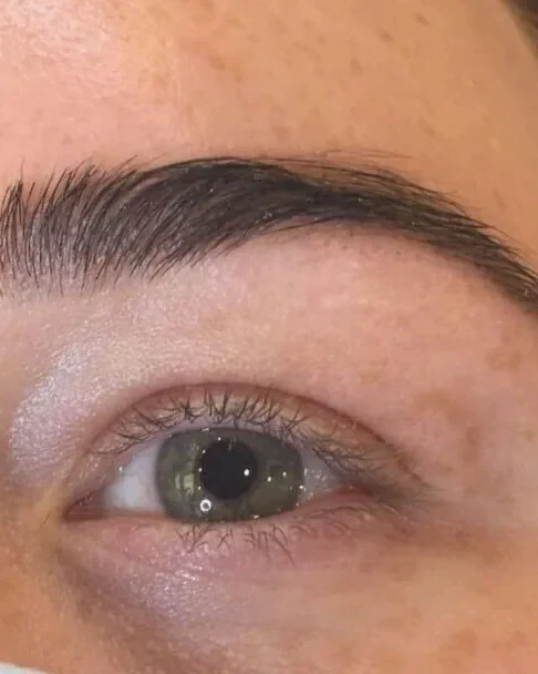 Client&rsquo;s natural lashes, before treatment